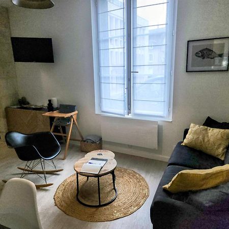 F2 Au Coeur De Langeais. Apartamento Exterior foto